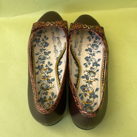 Brown/gold Gucc leather flats with box - Picture 6 of 12